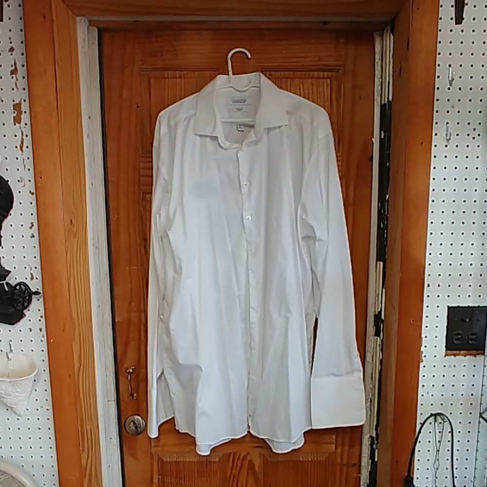 Men's dress shirt